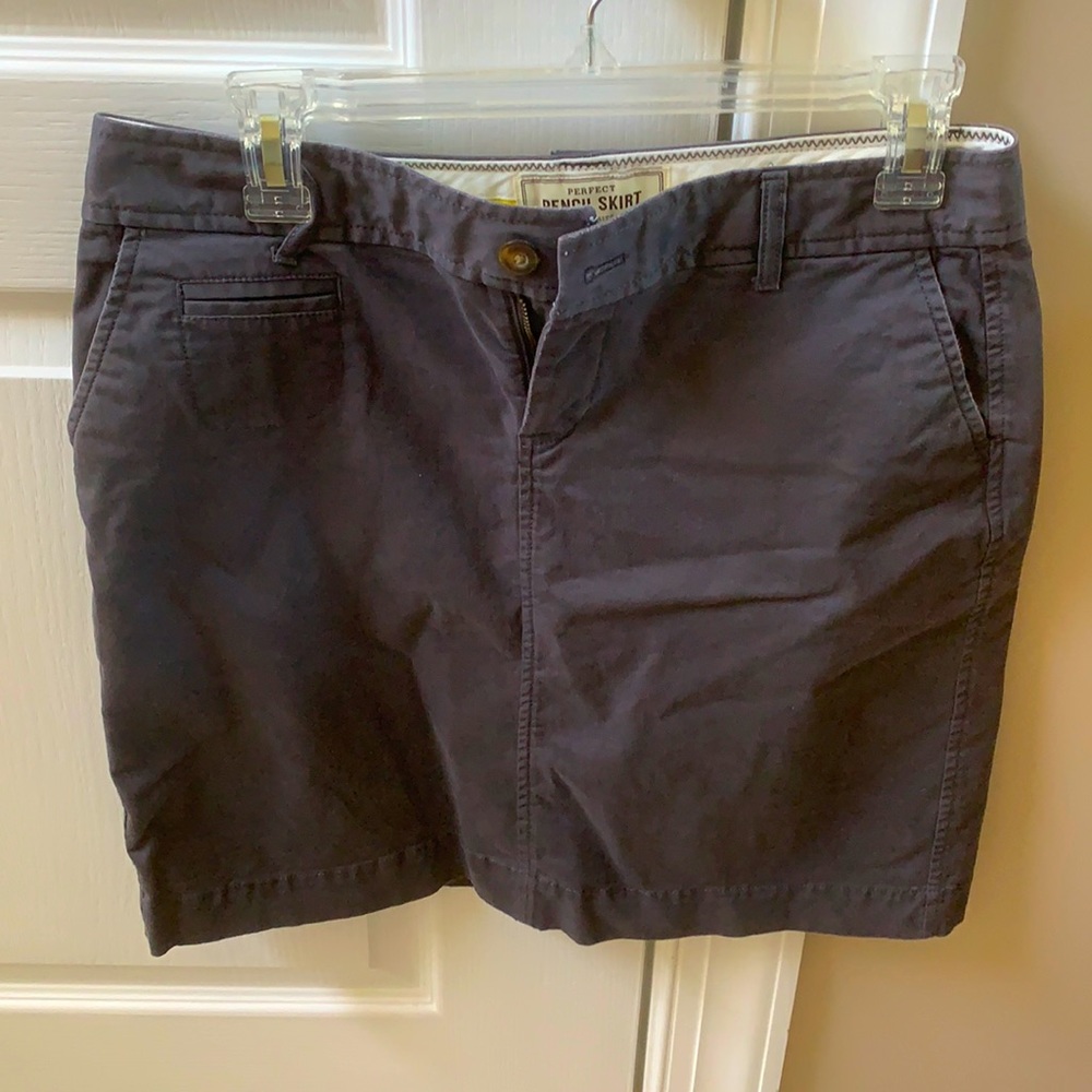 Old Navy gray pencil skirt